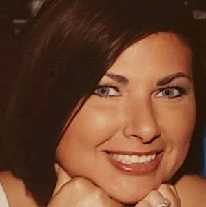 Meet your Posher, Leigh ann